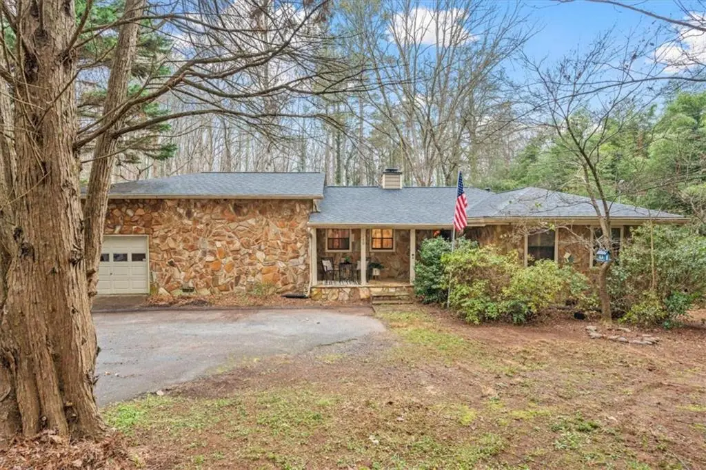 260 E Memorial Drive E, Dallas, GA 30132 - #1