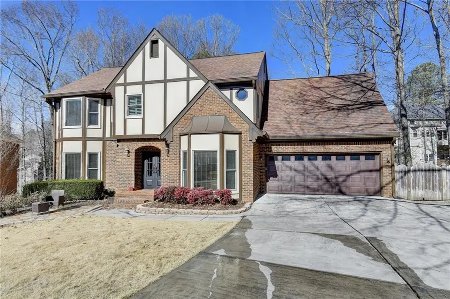 350 S Satinwood Place, Roswell, GA 30076 - Image #2