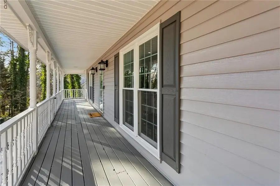 100 Springwater Trace, Woodstock, GA 30188 - Image #3