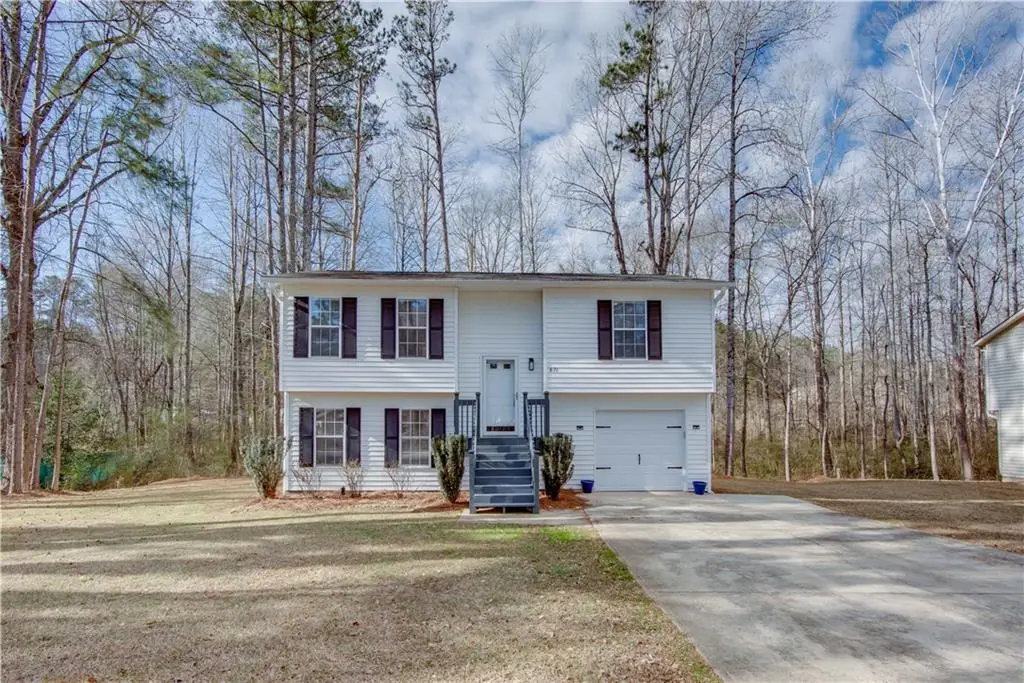 871 Tall Deer Drive, Fairburn, GA 30213 - Image #1