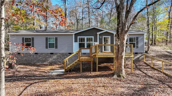 163 M T Trail, Commerce, GA 30530