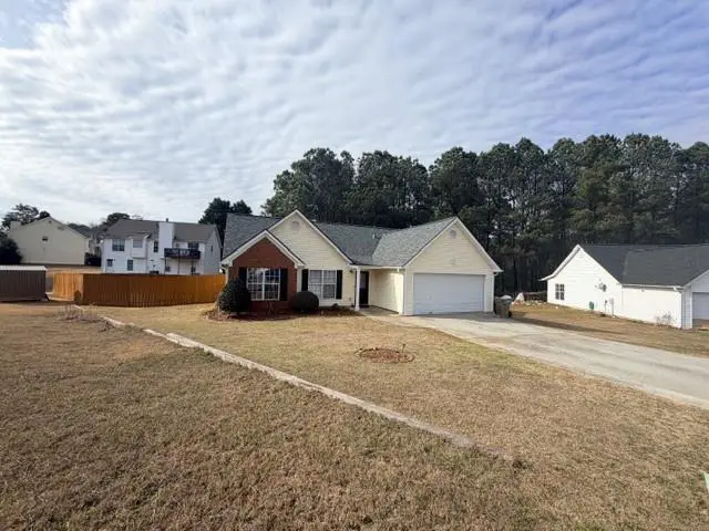 947 Wayne Drive, Snellville, GA 30078 - Image #2