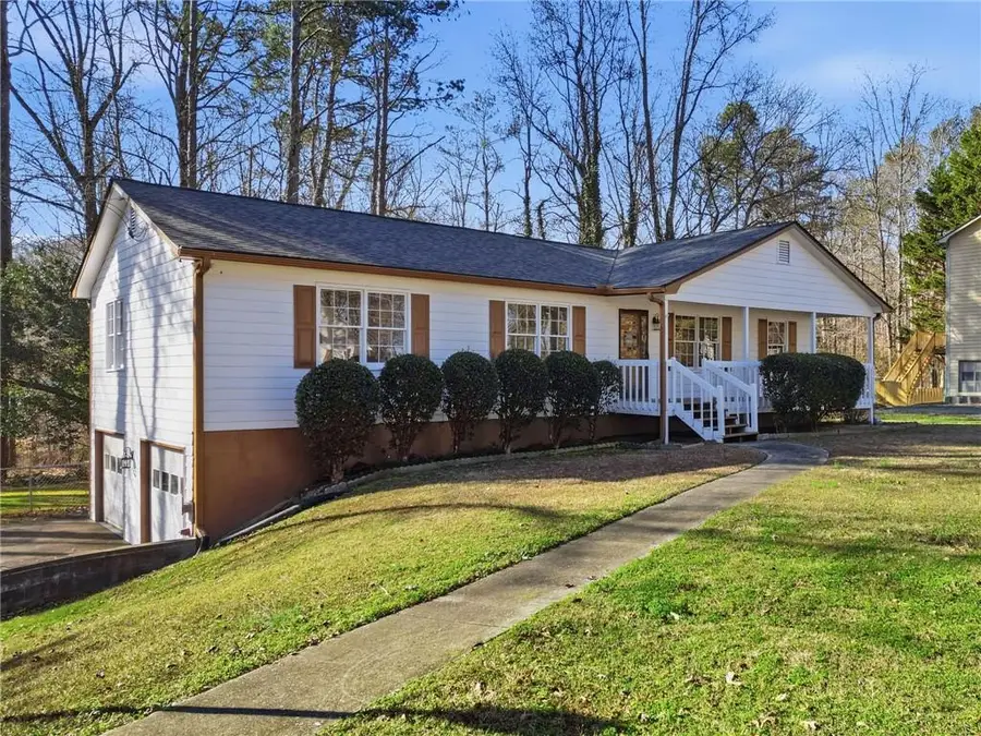 5641 Riding Woods Drive Sw, Powder Springs, GA 30127 - Image #2