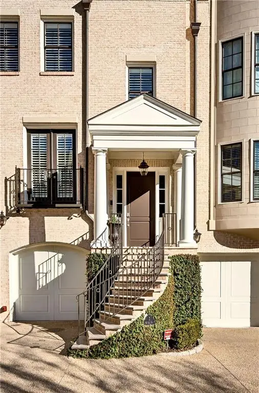 92 Old Ivy Road Ne #7, Atlanta, GA 30342 - #2