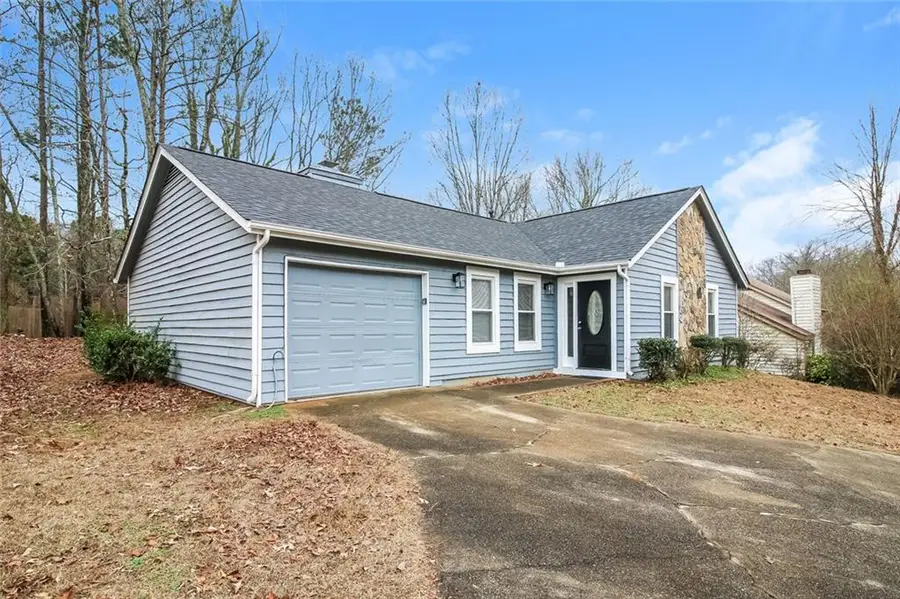 1050 Chapman Circle, Stone Mountain, GA 30088 - Image #2