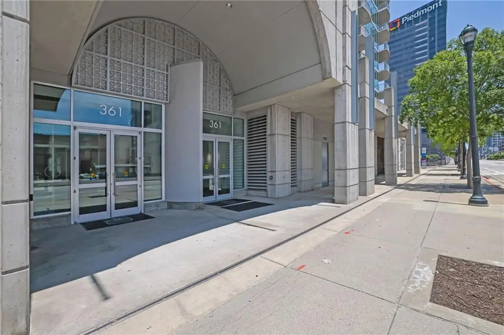 361 17th Street #1121, Atlanta, GA 30363 - Image #1