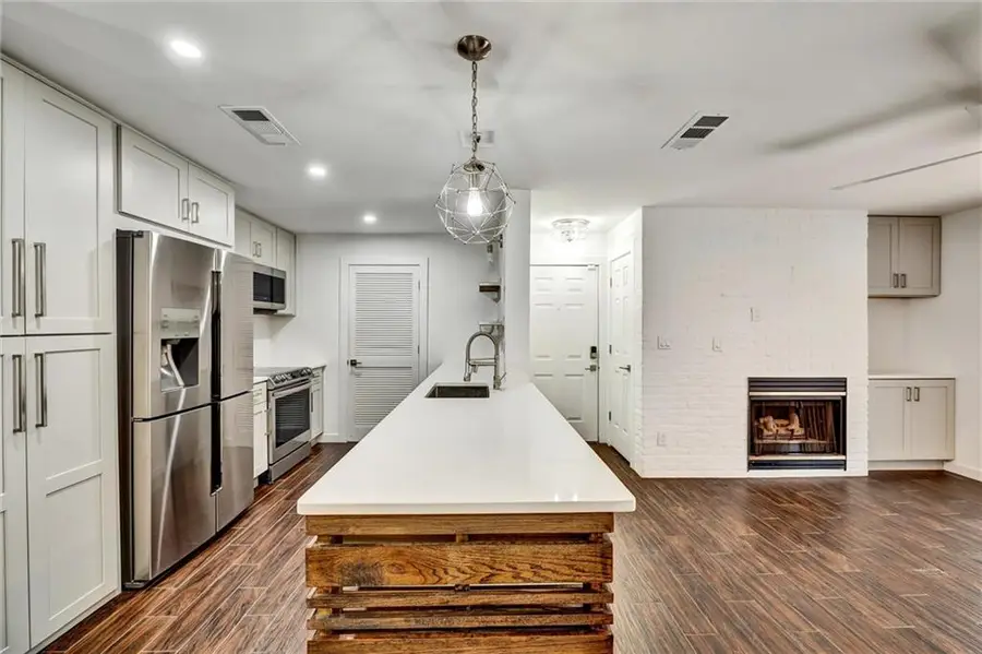 501 Granville Court, Atlanta, GA 30328 - Image #3