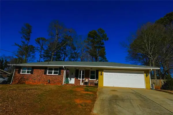 2671 Kings Circle, Lawrenceville, GA 30044
