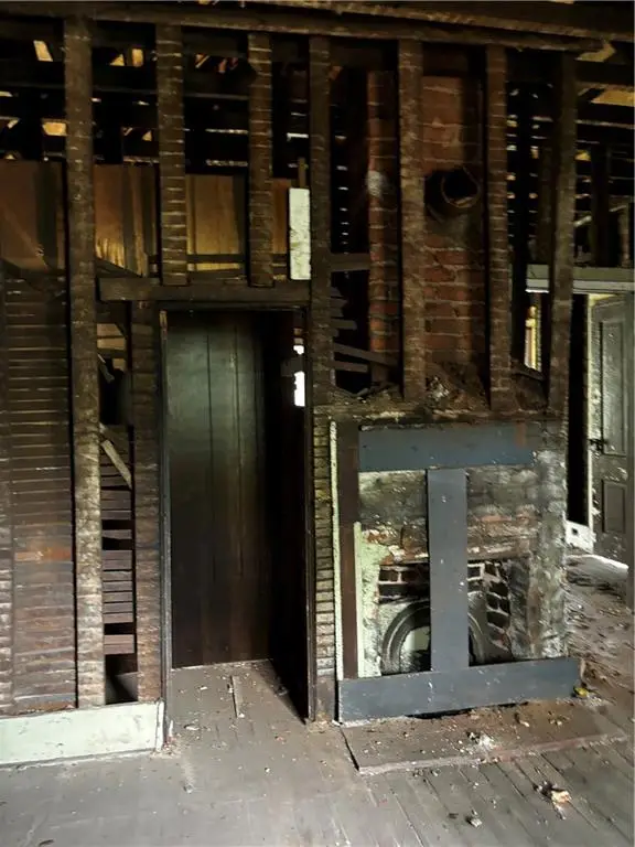 934 Smith Street Sw, Atlanta, GA 30310 - Image #2