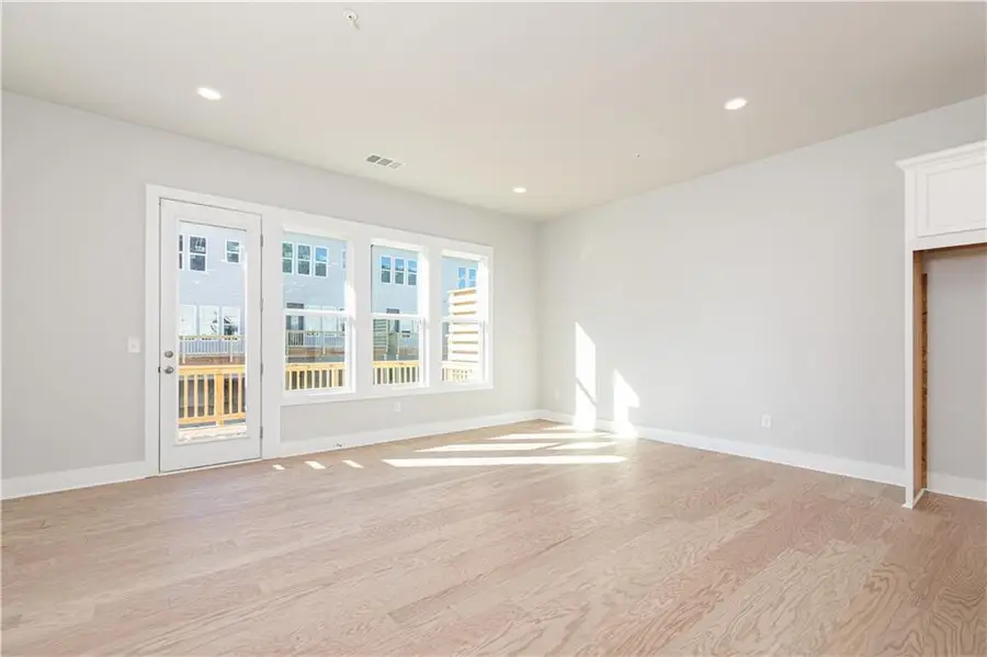 2604 Camphor Crossing #71, Smyrna, GA 30080 - Image #3