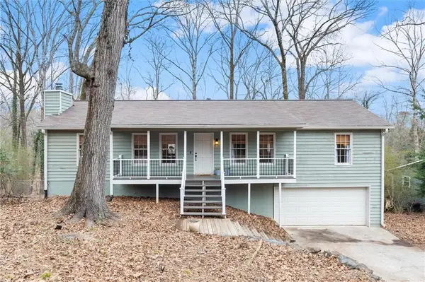 410 Riverlake Court, Woodstock, GA 30188