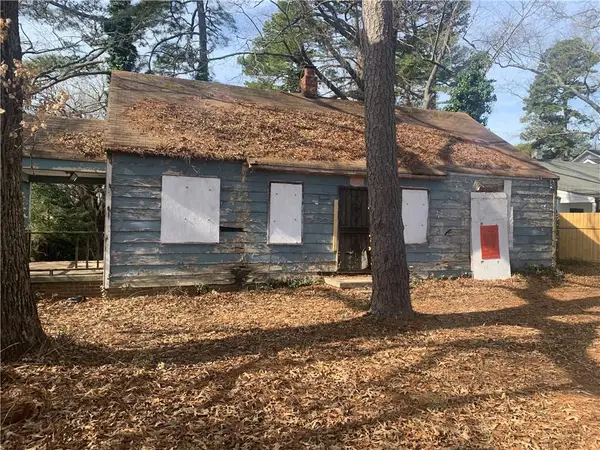 1817 Ellington, Decatur, GA 30032