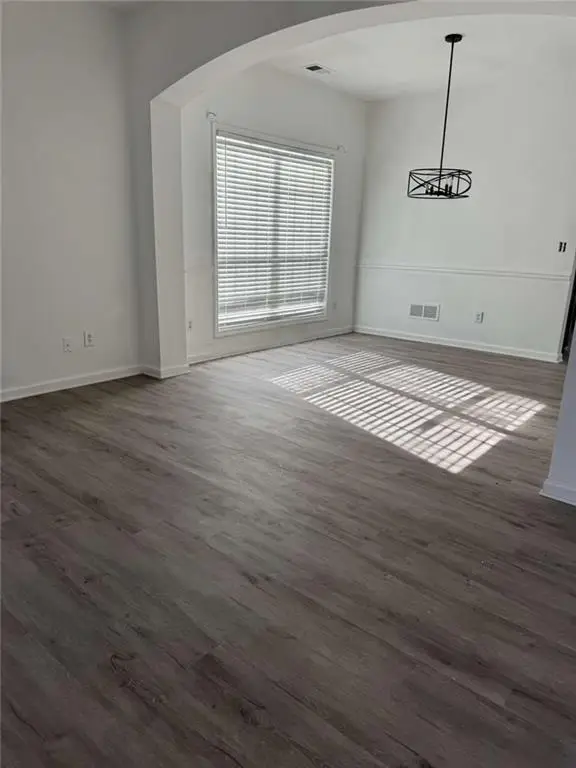 1048 Willow Crest Lndg, Austell, GA 30168 - Image #2