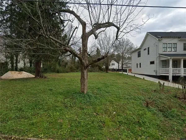 359 Marigna Avenue, Scottdale, GA 30079