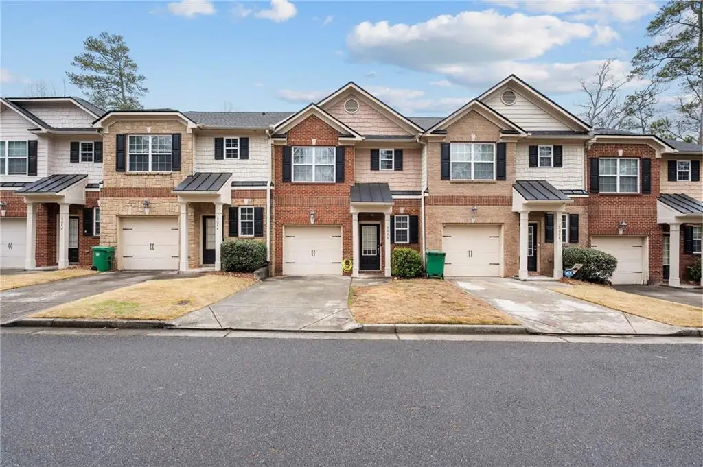 3046 Bernauer Trace, Dunwoody, GA 30360 - Image #1