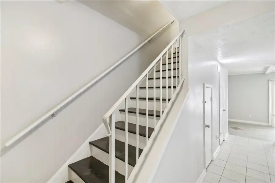 6429 Woodstone Way, Morrow, GA 30260 - Image #2