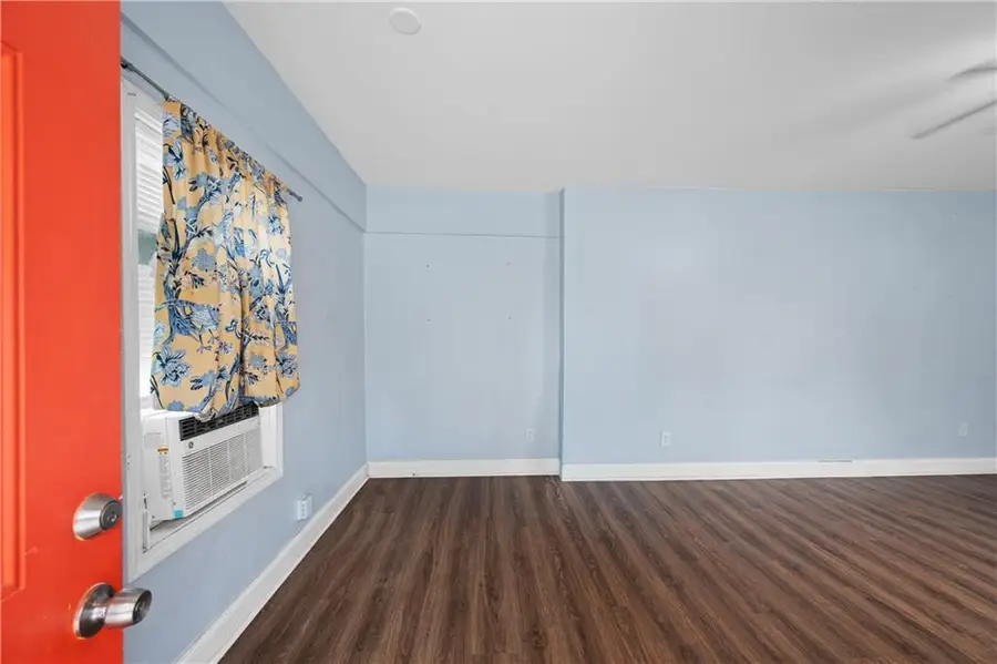 1124 Graymont Drive Sw, Atlanta, GA 30310 - Image #2