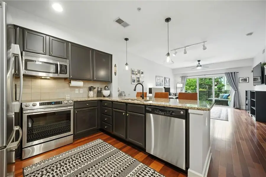 200 River Vista Drive #445, Atlanta, GA 30339 - Image #2