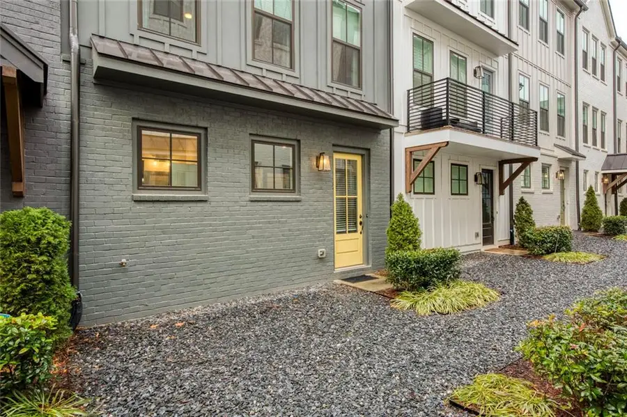 4437 Buckley Way Ne, Atlanta, GA 30342 - Image #2