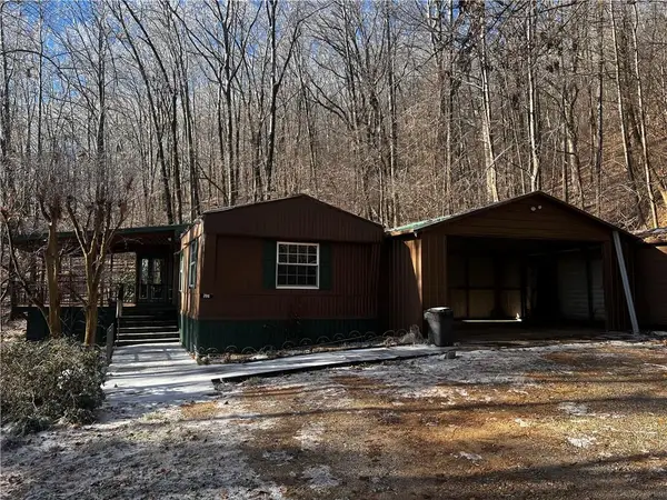 206 Oakridge Drive, Cleveland, GA 30528