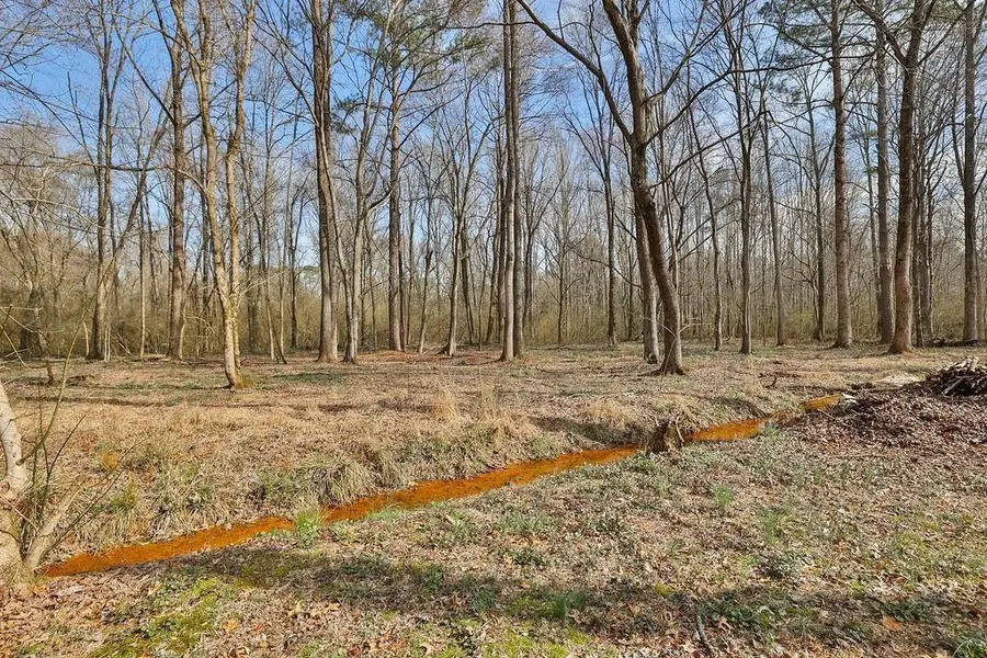 110 Hurt Road Sw, Smyrna, GA 30082 - Image #3