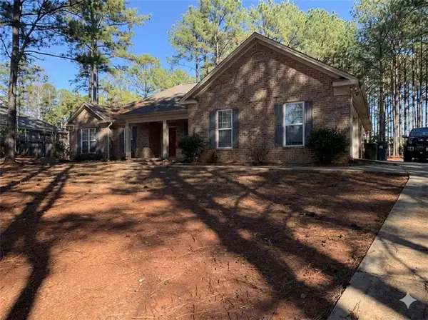 350 Mountain Creek Drive, Hamilton, GA 31811