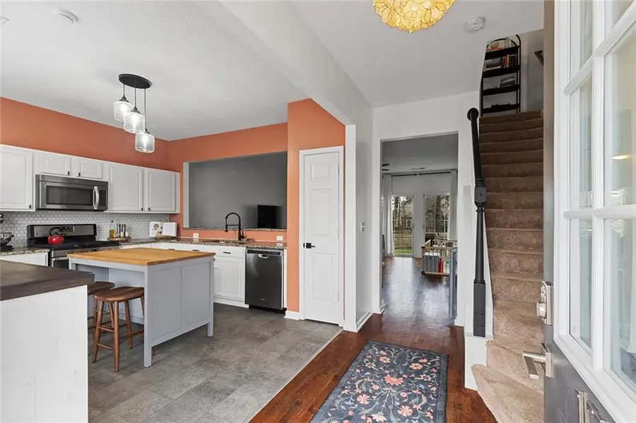 1757 Stanwood Drive Nw, Kennesaw, GA 30152 - Image #3