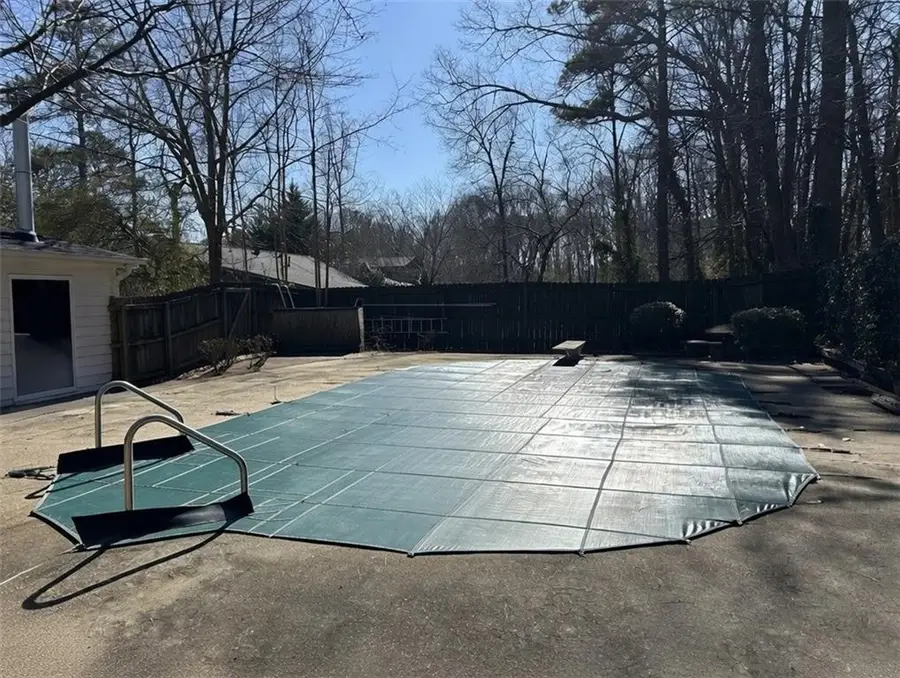 141 Lake Somerset Crest Nw, Marietta, GA 30064 - Image #2