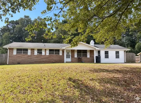 6045 S Bear Drive, Douglasville, GA 30135