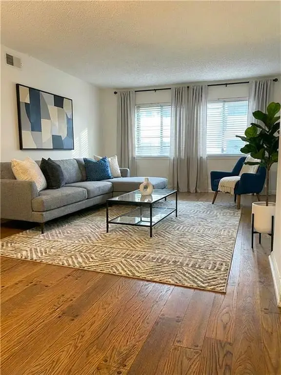 4266 Roswell Road Ne #K2, Atlanta, GA 30342 - Image #1