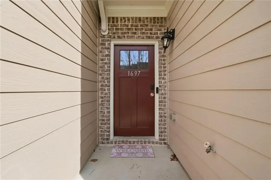 1697 Paxton Lane Sw, Lilburn, GA 30047 - Image #3