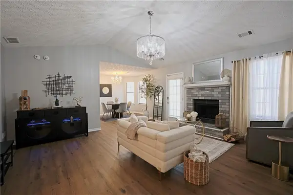 1528 Carriage Lane, Jonesboro, GA 30238