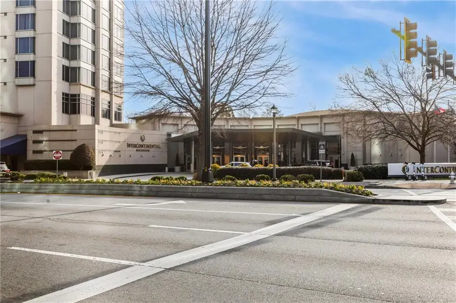 3071 Lenox Road Ne #12, Atlanta, GA 30324 - #3