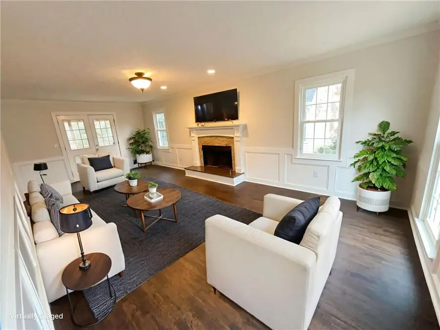 945 Haverhill Trail, Lawrenceville, GA 30044 - Image #2