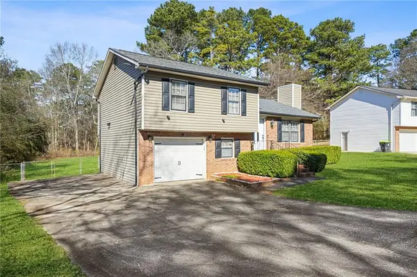 190 Belmont Farms Drive, Ellenwood, GA 30294