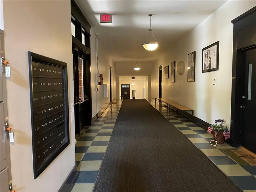 1031 State Street Nw #205, Atlanta, GA 30318 - Image #2