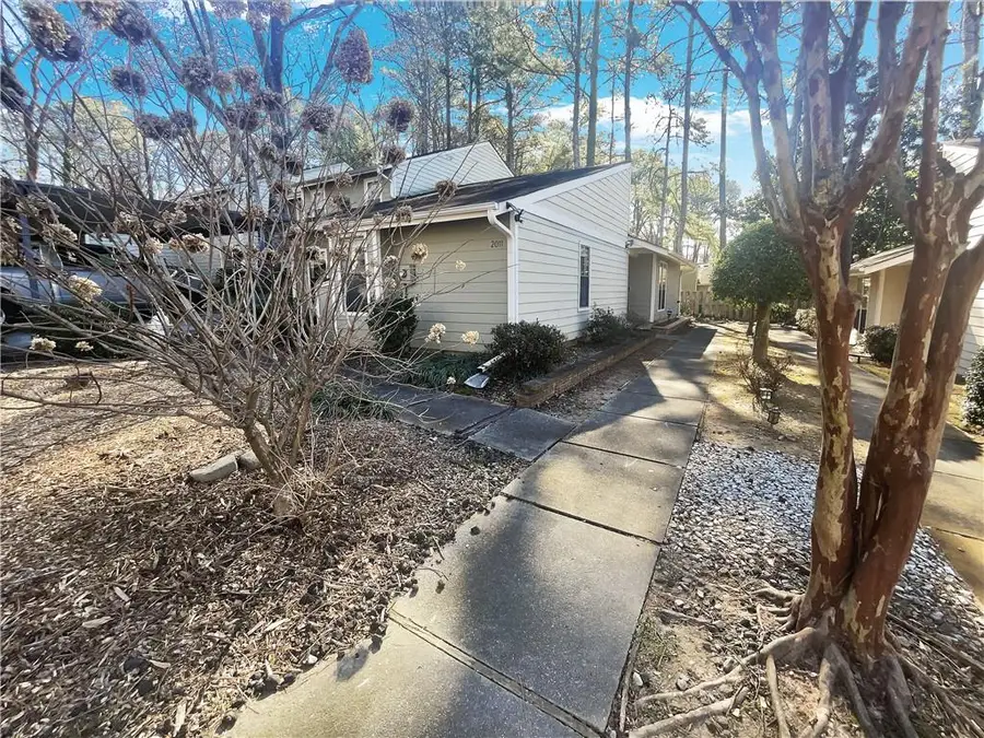 2011 Variations Drive Ne, Atlanta, GA 30329 - Image #2