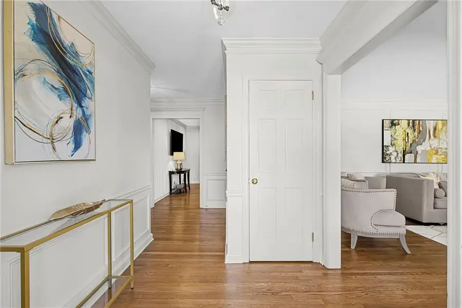 3819 N Stratford Road Ne, Atlanta, GA 30342 - Image #3