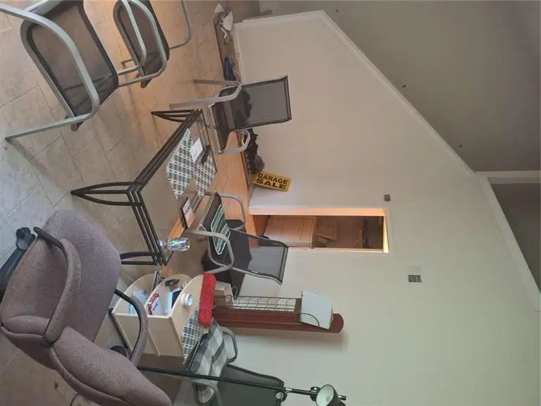 173 Willow Stream Court, Roswell, GA 30076 - Image #3