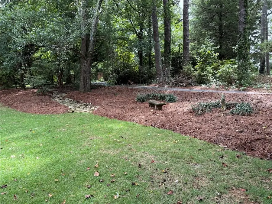 231 N Lakeshore Drive, Carrollton, GA 30117 - #3