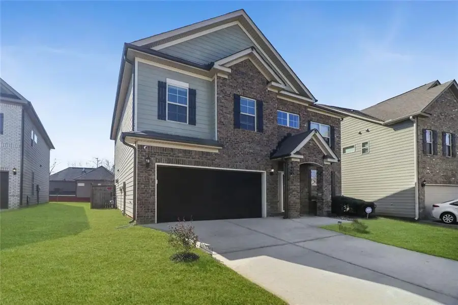 210 Palm Springs Circle, Fairburn, GA 30213 - Image #3