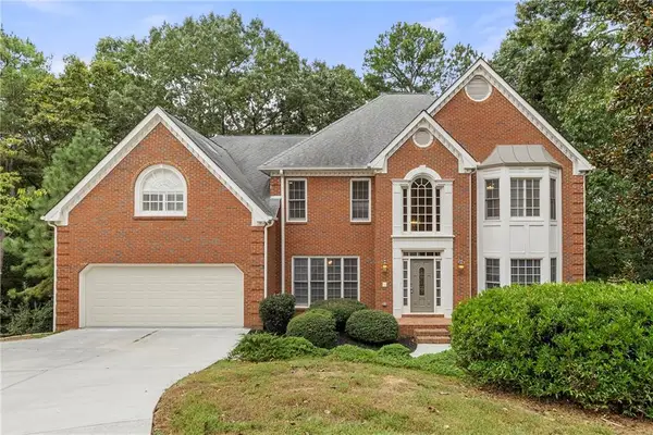 250 Shadowledge Lane, Roswell, GA 30076