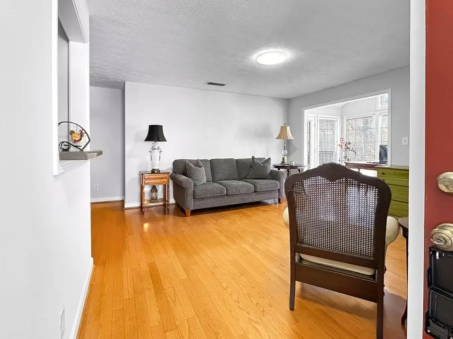 1907 Country Park Drive Se, Smyrna, GA 30080 - Image #3