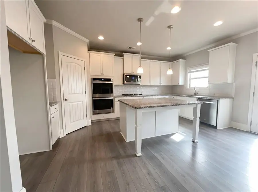 9104 Hanover Street, Lithia Springs, GA 30122 - Image #2