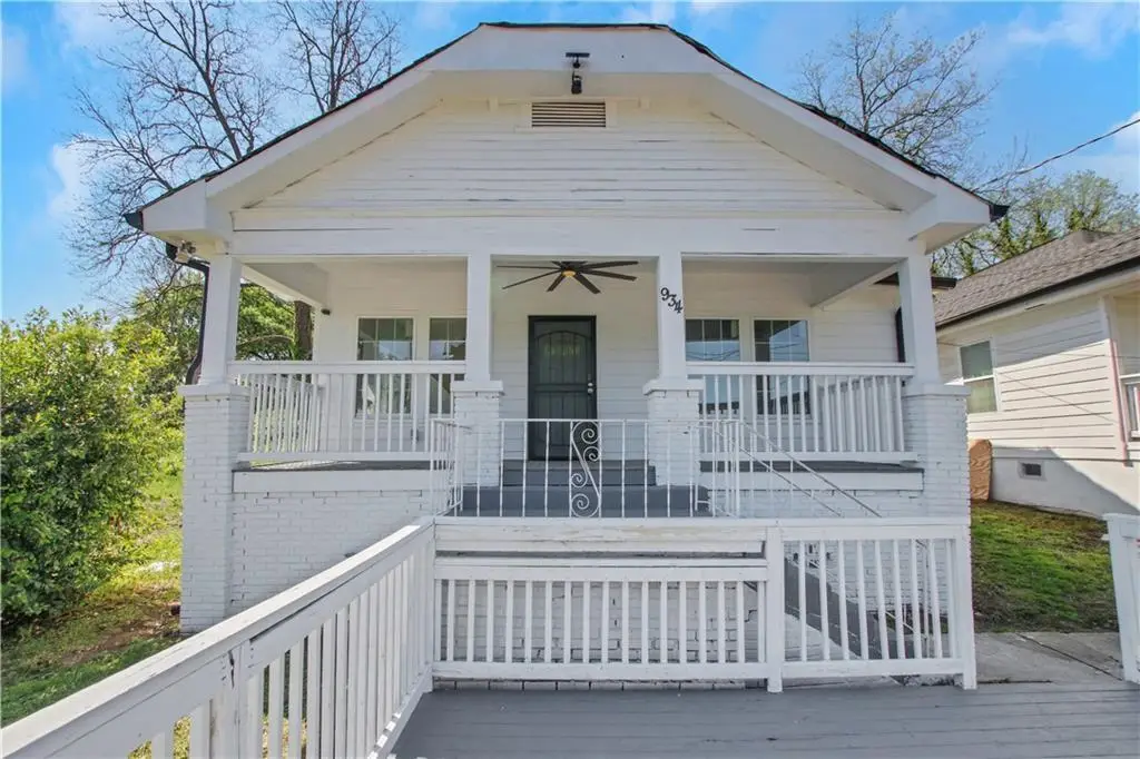 934 Joseph E Bonne Blvd Nw, Atlanta, GA 30314 - #1