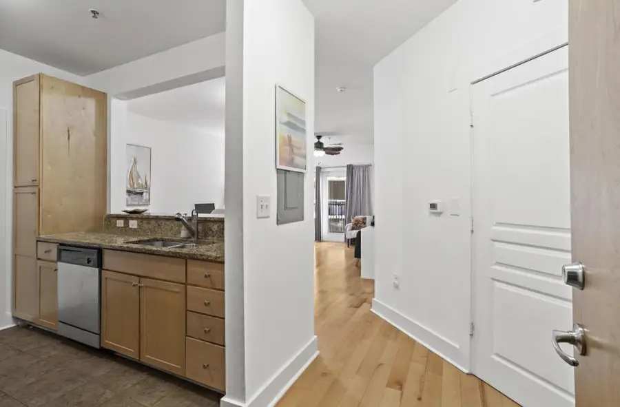 799 Hammond Drive #205, Sandy Springs, GA 30328 - Image #3