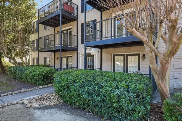 3705 Essex Avenue #6, Atlanta, GA 30339