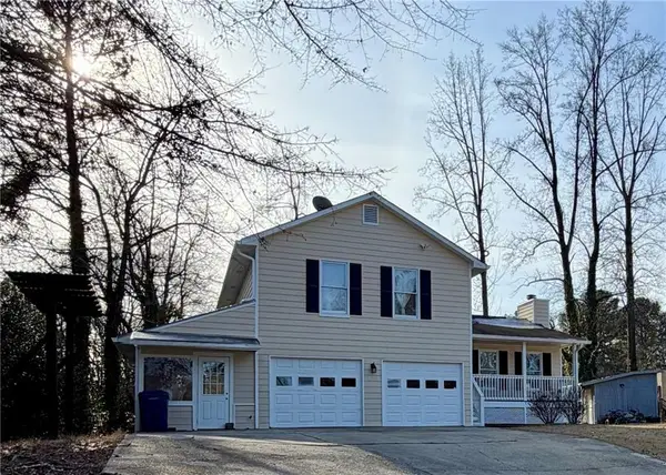 221 Harlee Lane, Lawrenceville, GA 30046