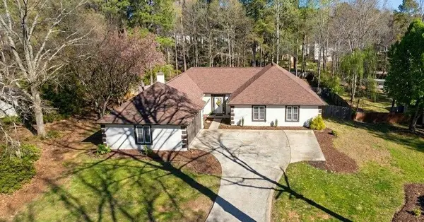 410 Emerald Parkway, Sugar Hill, GA 30518