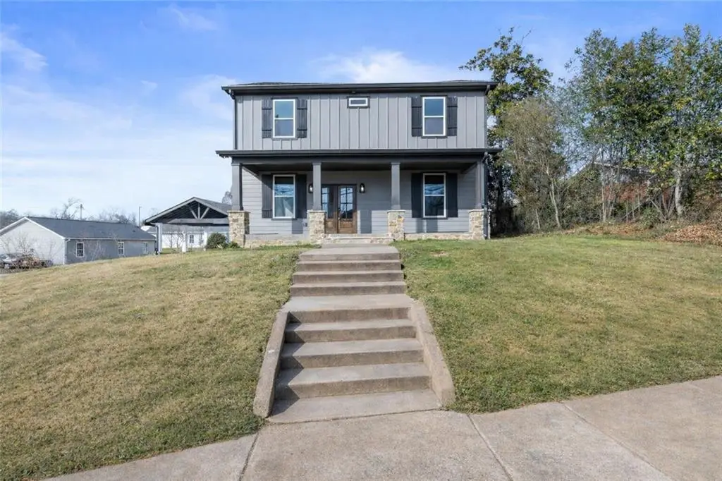 31 Pinson Street, Newnan, GA 30263 - #1